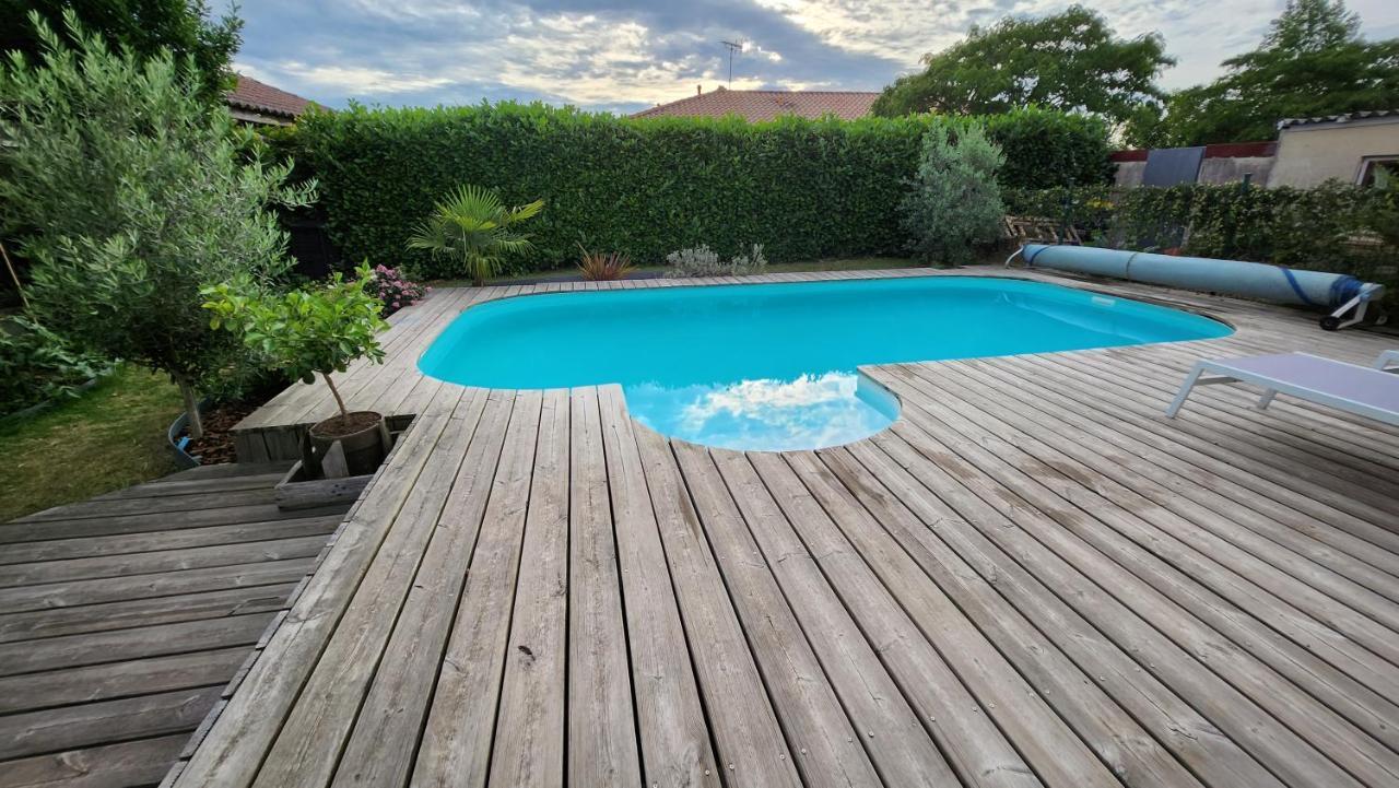 Gite Cosy Entre Bordeaux Et Lacanau Sainte-Helene  Exterior photo